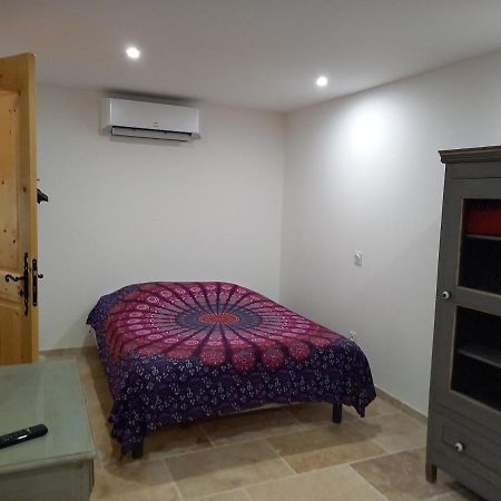 Studios Domaine L'Oliveraie لو كاستليت المظهر الخارجي الصورة