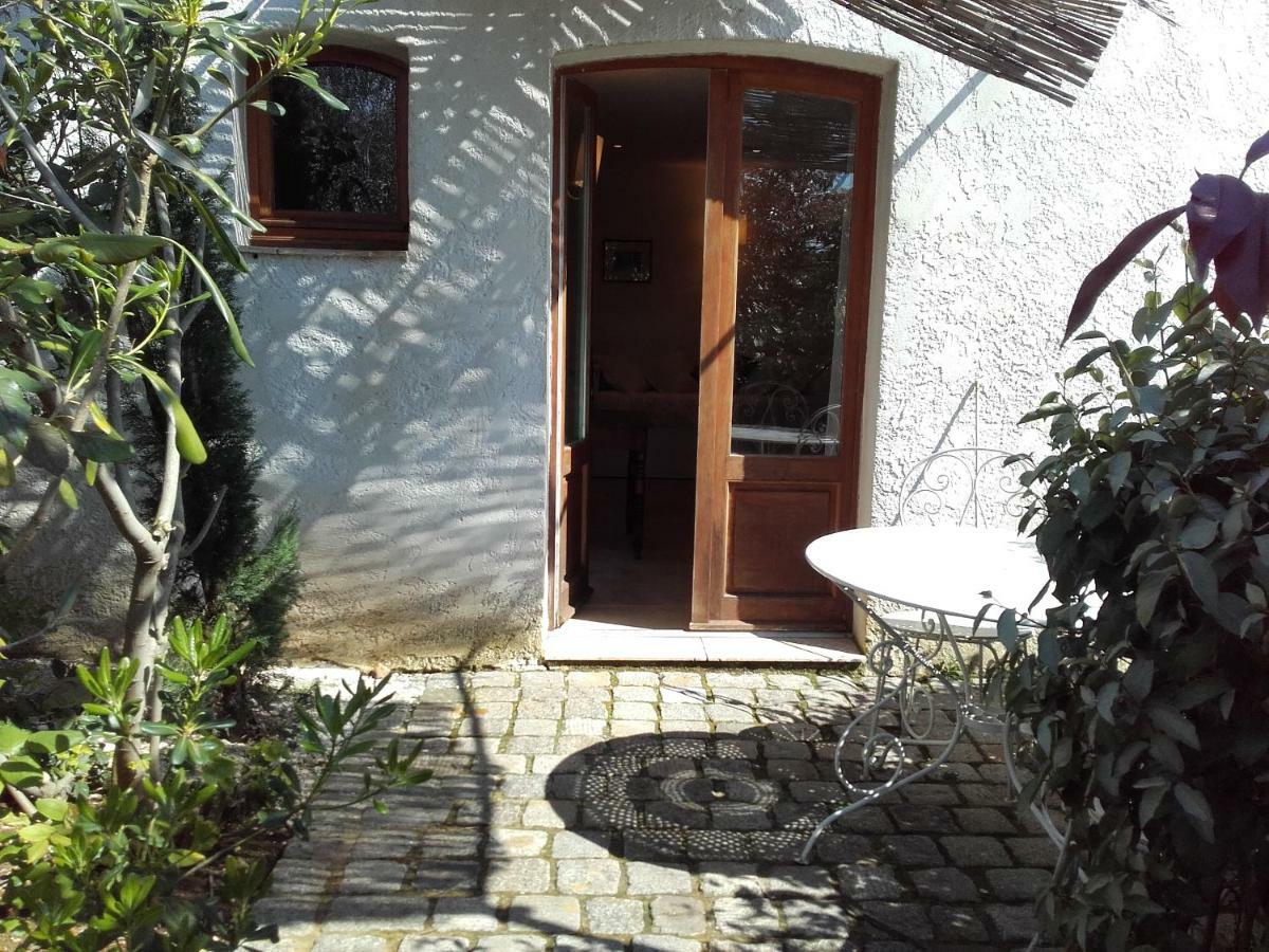 Studios Domaine L'Oliveraie لو كاستليت المظهر الخارجي الصورة